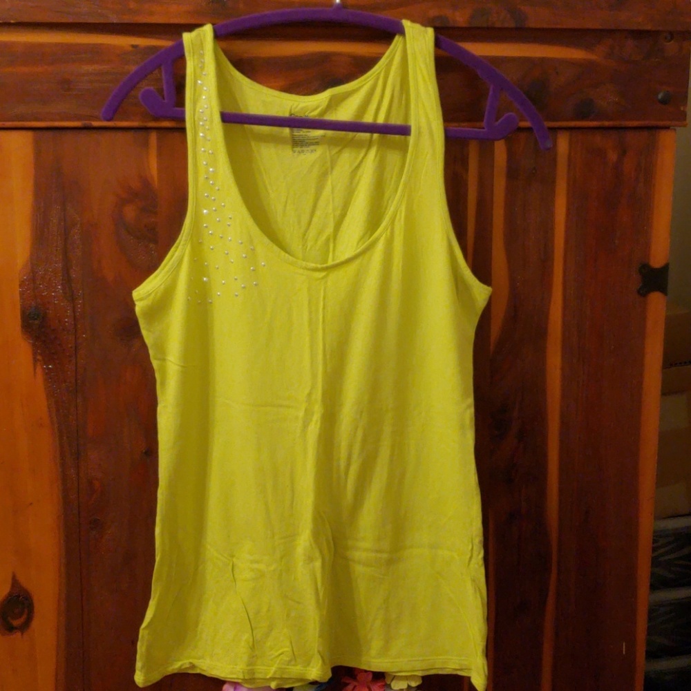 🥳4/$25🥳 Gap tank top